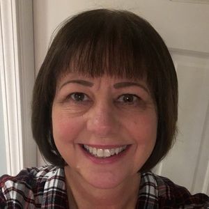 Meet your Posher, Deborah